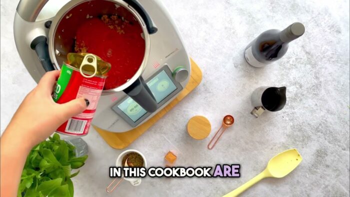 Espaguetis a la boloñesa con Thermomix a base de plantas en 30 minutos | Receta gratis