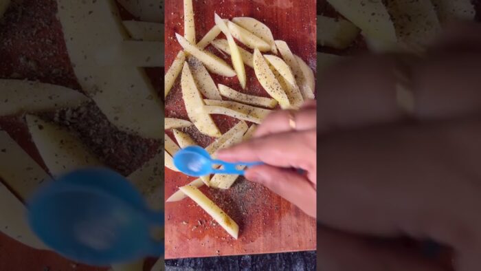 French fry in air fryer #airfryer #recipe #ytshorts #airfryerrecipes
