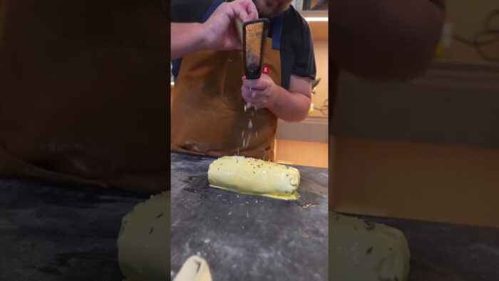 Receta Fácil de Salmón Wellington en Freidora de Aire! @CesarDelaParraCo