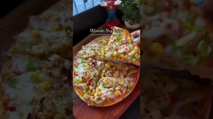 pizza in air fryer recipe #shortsviral #indianfood #shorts #shortsviral #pizzalover #pizzarecipe 😋😋