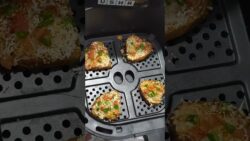 Air fryer Short -01 | Heart-shaped bread pizza #food #recipe  #airfryer