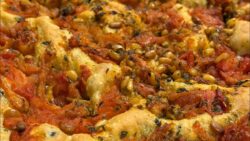 FOCACCIA CON TOMATES 🍅 AL HORNO Y ACEITUNAS 🫒 CON THERMOMIX 6!!