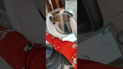 Hummus de garbanzos súper fácil Thermomix, se puede hacer con los mismos ingredientes con túrmix