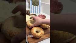 Pizza bagels Air Fryer| 3 minutes 🍕 #recipe