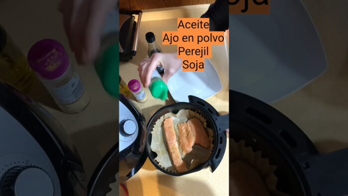 Receta en airfryer: Salmón jugoso y cero olores en tu cocina #airfryer #comida #recetas #salmon