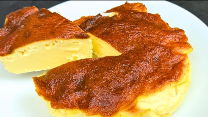 ¡NO esperaba que este pastel de yogur en freidora de aire resultara tan bueno!