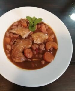 3 guisos para chuparse los dedos cuando vengas a la Ruta del Vino de La Mancha