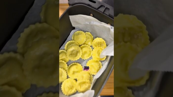 🔥 Chips de Ravioli Crujientes con Salsa Especiada: Receta Fácil en Freidora de Aire 🔥