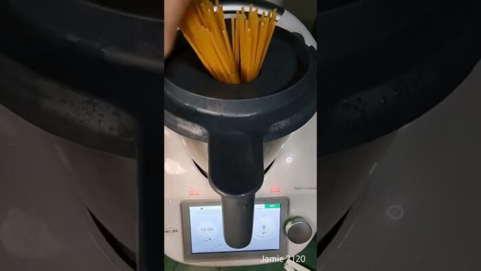 Creamy Chicken and Tomato Pasta Thermomix TM6