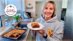 Der beste Apfelkuchen vom Blech 🍏🍎 mit einem ganz besonderen Boden – Thermomix® Rezept