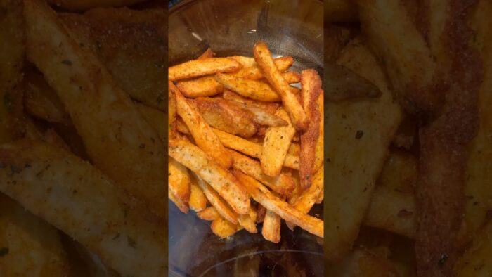 Homemade Air Fried French Fries 🍟 #recipe #fries #cooking #shorts #food #foodie