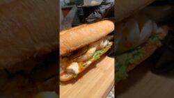 Sandwich de Burrata con Pesto casero y calabacín en la freidora de aire😋