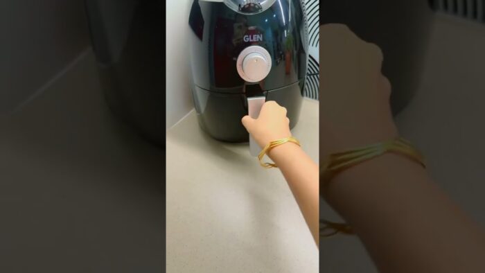 Air Fryer recipe papad/fryyums #ytshorts#shorts#airfryerrecipes #mombaby