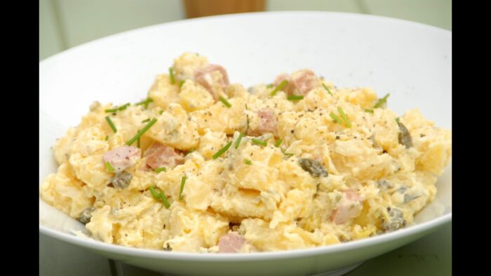 Ensalada alemana de patatas con Thermomix (kartoffelsalat) | Receta paso a paso
