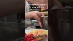 Strawberry Shortcake #thermomix #thermomixrecipes #simplecooking