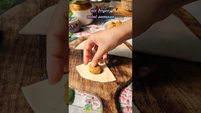 air fryer mini samosa recipe with folding hack #trendingshorts