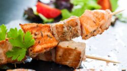 Brocheta de atún: aprende a prepararla paso a paso