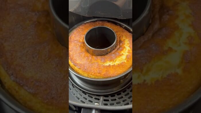 BIZCOCHO 😋 DE QUESO MASCARPONE 😍 en AIRFRYER, receta jugosa y esponjosa #freidoradeaire