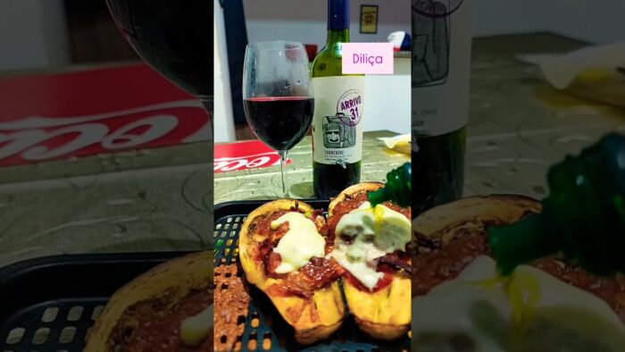 Berinjela recheada na Air fryer. Com linguiça, presunto,nozes e queijo. #receita #airfryer #berin