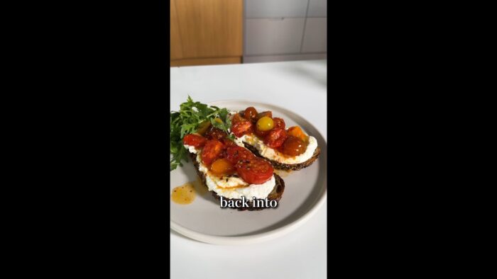 Cassie Cooks Slow-roast tomato, ricotta & prosciutto bruschetta