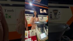 Ev hanımları müjde 100 Binden Fazla Tarif Parmaklarınızın ucunda Mutfakta Devrim Başlıyor!