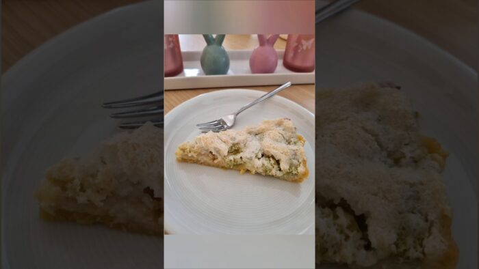 Rhabarberkuchen mit Kokosbasier #thermomix #tm7 #baking #rhabarber