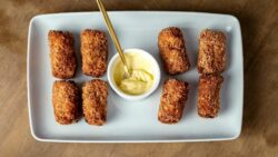 Adiós a las croquetas que se rompen: este trucazo las deja perfectas y listas en segundos