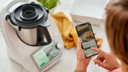 La evolución de Thermomix: historia, modelos y los grandes cambios que revolucionaron la cocina