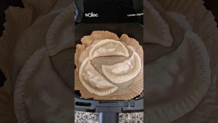 #receta de EMPANADILLAS EN LA FREIDORA DE AIRE #freidoradeaire #airfryer #recetas