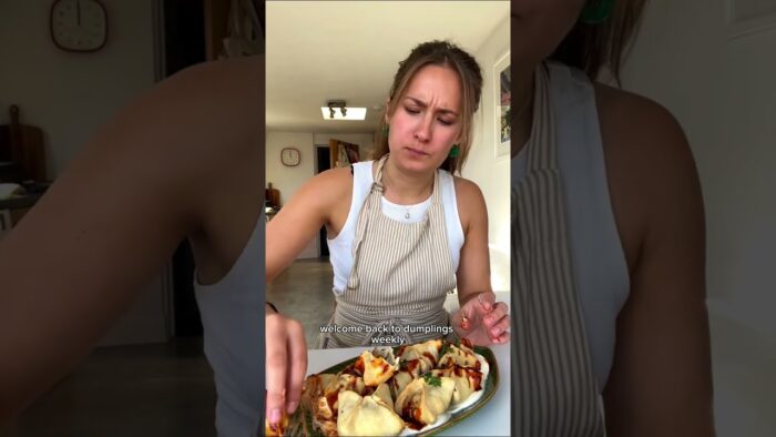 HONEY HARISSA SAUSAGE DUMPLINGS baked in the air fryer 🤌🏽 #short #shorts #myriacedenyamaria