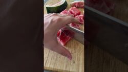 Karpzun Bu Haline Bayılacaksınız🍉 #karpuzludondurma #thermomix #dondurma (Instagram:Akilli.mutfak)