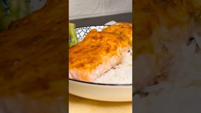 Quick & Easy Salmon Air Fryer Recipe | Healthy Dinner in 10 Minutes 🐟
