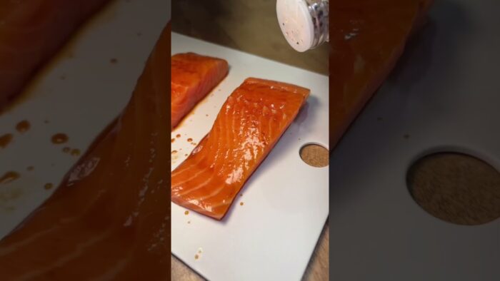 Salmón con costra de bagel en la freidora de aire ð£#shorts