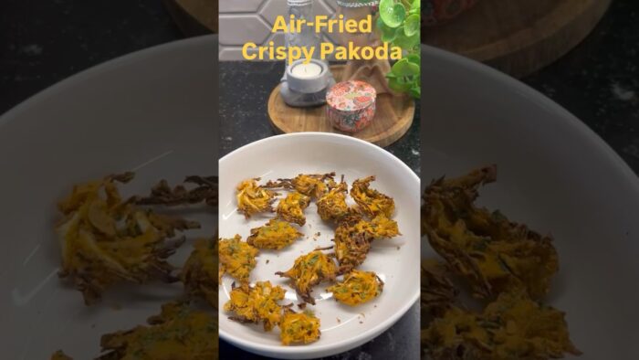 Air-fried cabbage spinach pakoda = crunchy meets healthy#simple #healthy #ytshorts #viralvideo