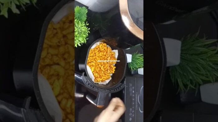 Air fryer macaroni crispy recipe 😋 #shortsfeed #ytshorts #recipe