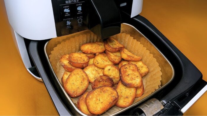 Bagel Chips Recipe Anyone Can Make at Home! Viral Air Fryer Recipe!!