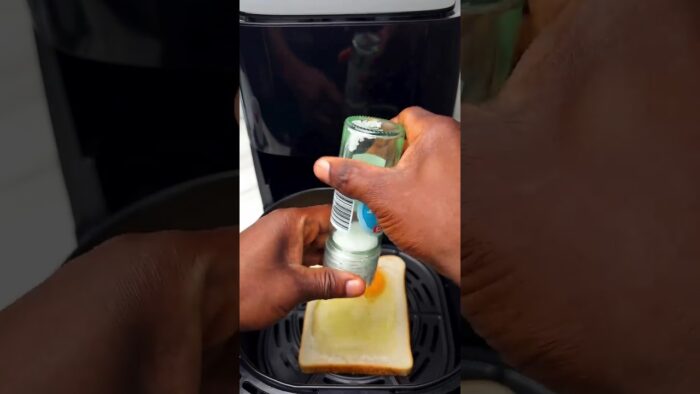 Best Air Fryer Egg Toast #shorts #egg #airfryerrecipes