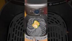 Cheesy Aloo Capsicum Snacks in Air Fryer 😋👌#shorts #viral #trending #youtubeshorts #reels #yt