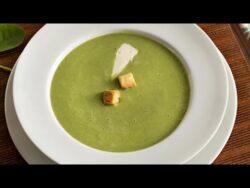 Crema de espinaca con queso en thermomix TM5 y TM6