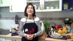 Guiso de pez espada con patatas en thermomix.