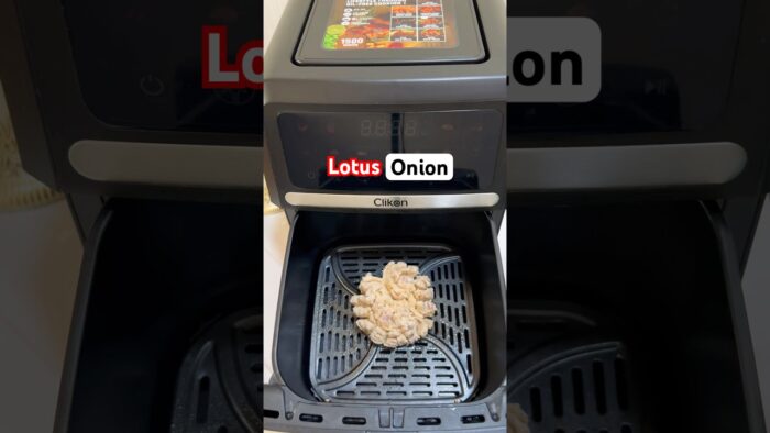 Have you tried this Crispy Fried Onion Flower In An Air-Fryer #viralairfryer #food