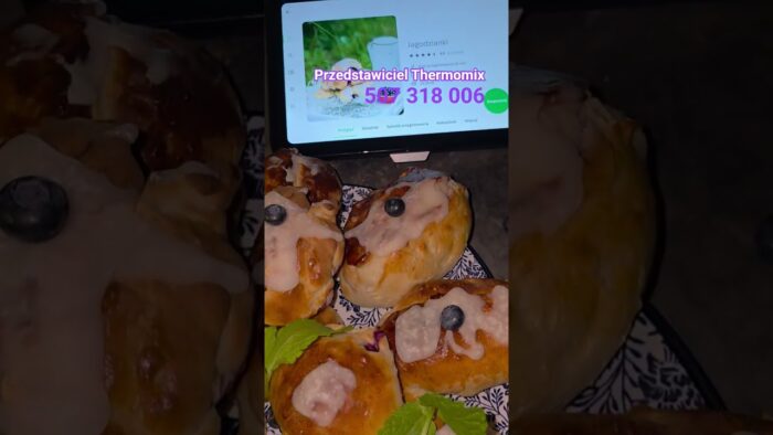 Jagodzianki z Thermomix TM7 #jagodzianki #buns #buleczki #drożdżówki #Thermomix #thermomixtm7 #sweet