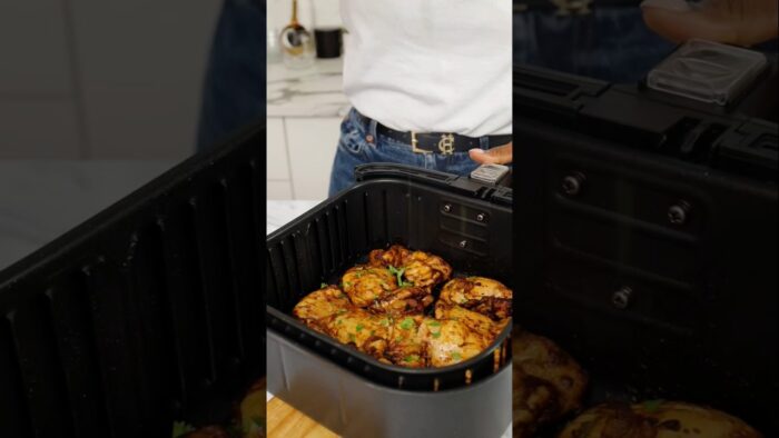 Super flavorful air fryer chipotle chicken that’s better than a takeout. #recipe ##airfryerrecipes