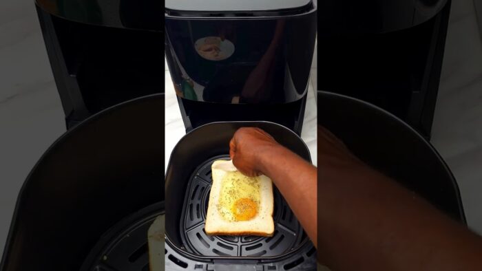 THE BEST AIR FRYER EGG AND CHICKEN TOAST #shorts #egg #airfryerrecipes