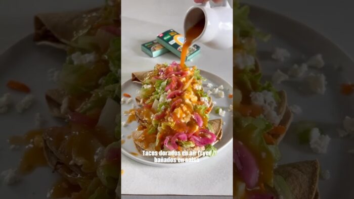 Tacos dorados en air fryer bañados en salsa #recetasfaciles #saludable #fit #comida #tacos
