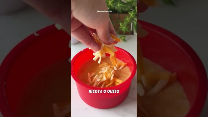 Tarta de pollo en freidora de aire (saludable, sin harinas refinadas y fácil)