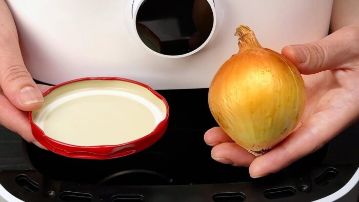This Air Fryer Recipe Has Gone Viral! TAKE AN ONION AND A LID!
