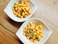 Ensalada de garbanzos con quinoa