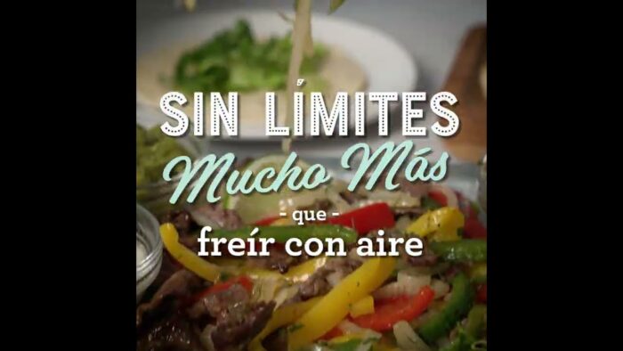 ¿Noche de fajitas? Hazlo todo en la Arrocera 10-en-1 con Freidora de Aire Oster® CKSTRCAF22