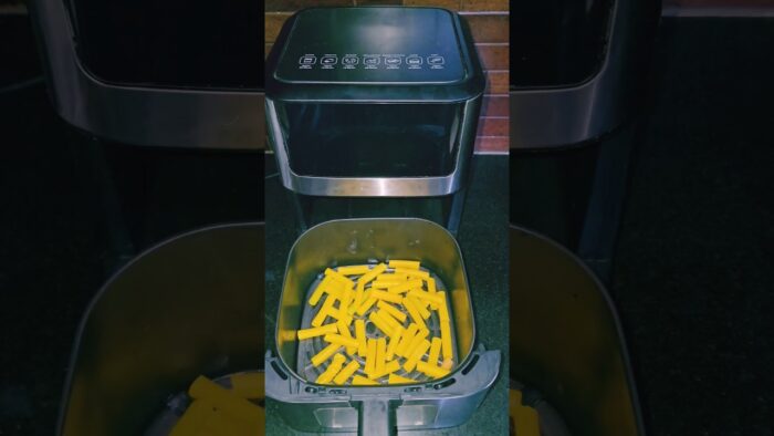 Airfryer Fryums: Crunchy Tips and Recipes! #fryums #papad #recipe #cooking #reels #foodie #food